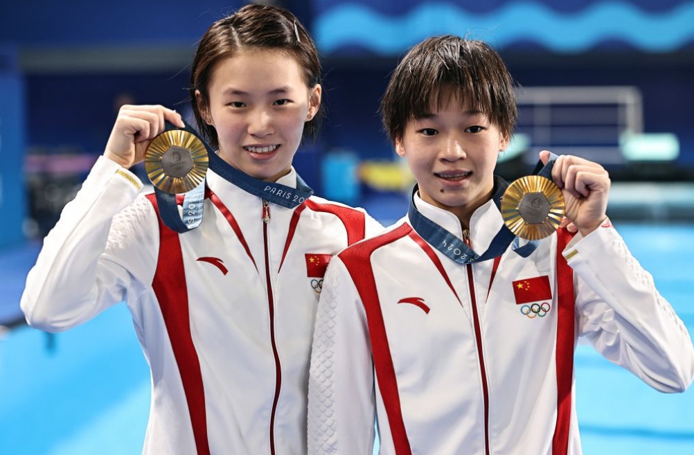 <b>中国女子双人10米台摘金</b>